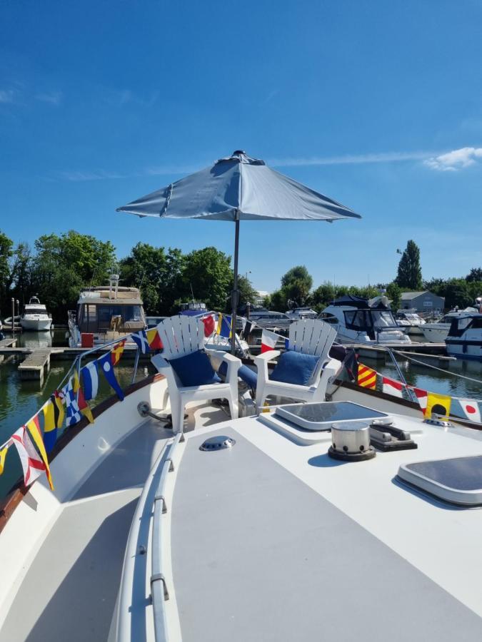 מלון Thorpe  Traditional Boat מראה חיצוני תמונה
