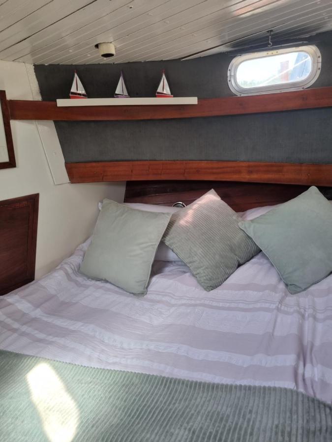 מלון Thorpe  Traditional Boat מראה חיצוני תמונה
